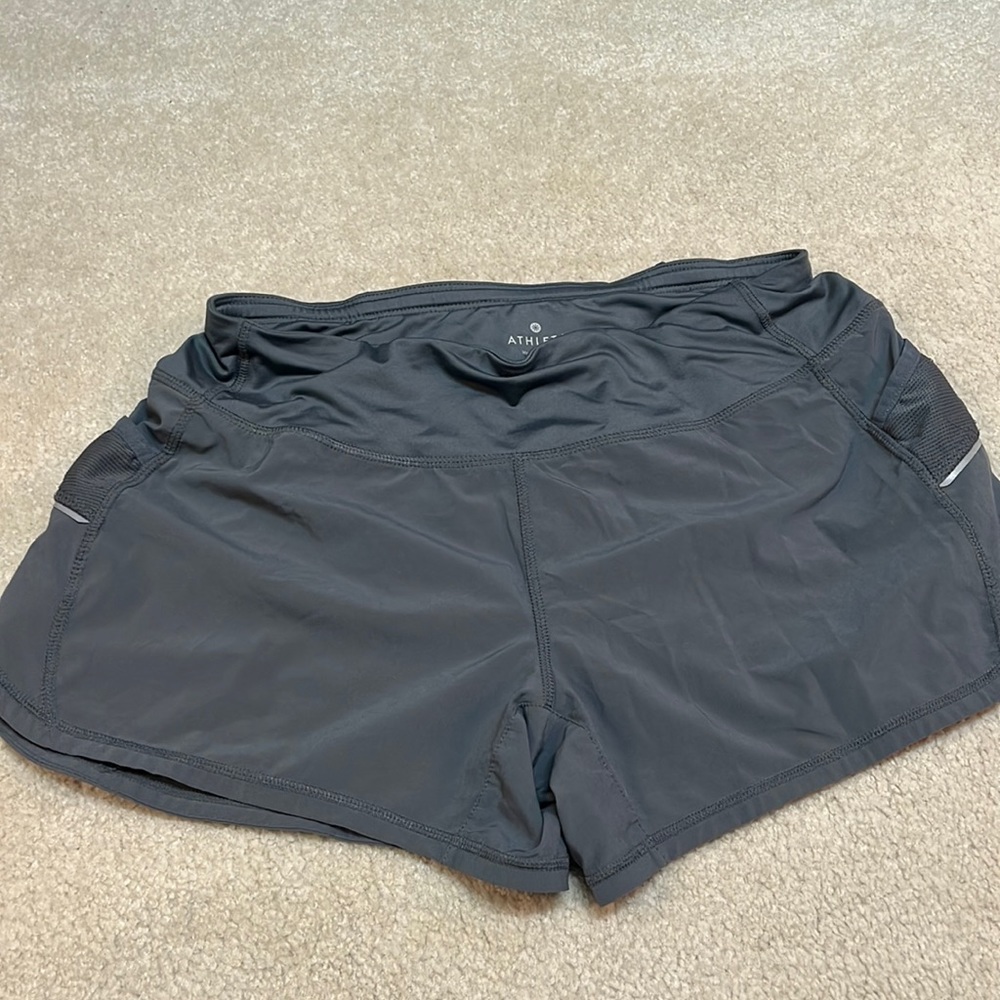 Shorts. Pockets